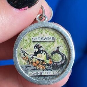 ✨🧜‍♀️ Vintage Early 2000s Baltimore Boutique One-of-a-Kind Sirencore Mermaid 🐚